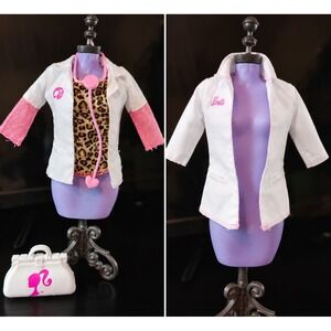 Barbie Careers Pet Vet Eye Doctor Clothes Accessories Lab Coats Stethoscope Lot